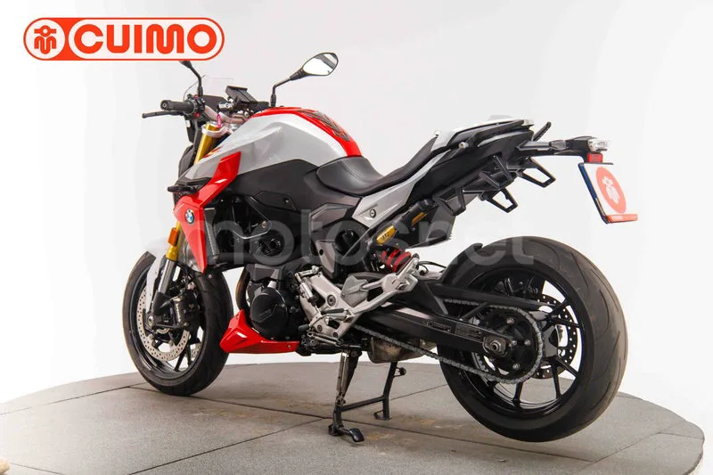 BMW F 900 R – Vista 13