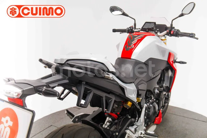BMW F 900 R – Vista 30