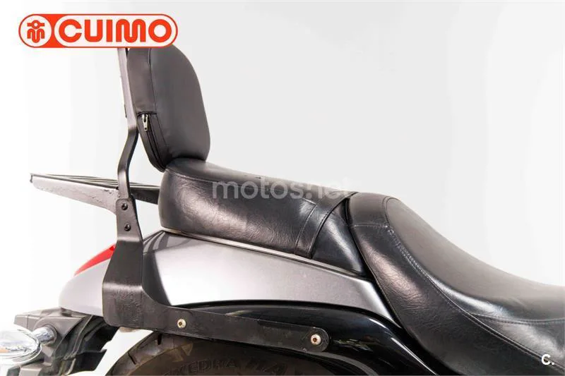 Suzuki Intruder M800 – Vista 15
