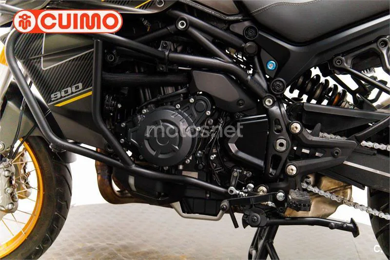 QJ Motor SRT 900 SX – Vista 19