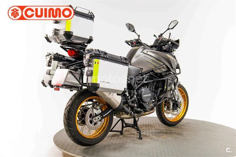 QJ Motor SRT 900 SX – Vista 4