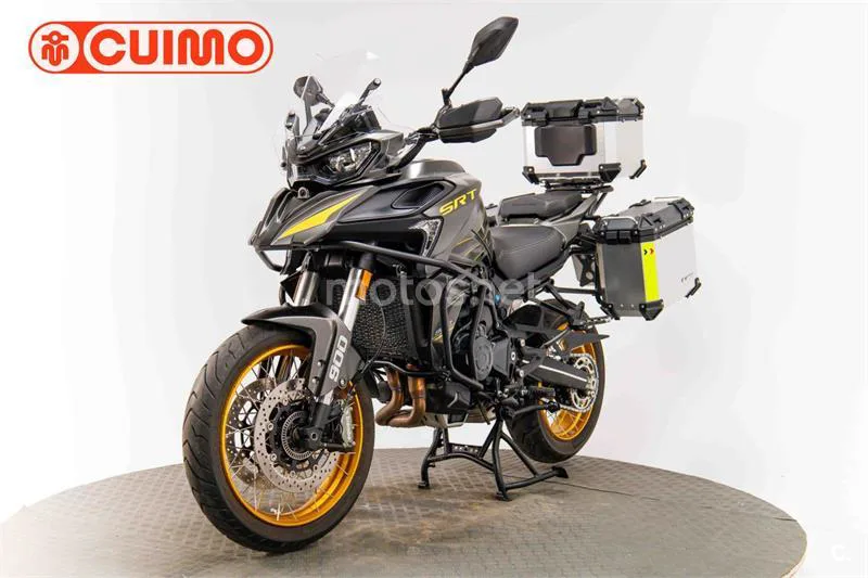 QJ Motor SRT 900 SX – Vista 9