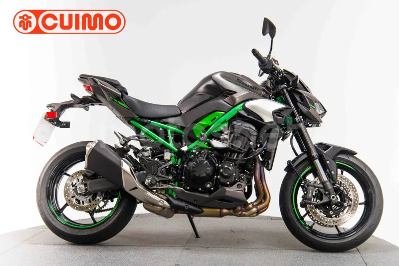 Kawasaki Z900 – Vista 3