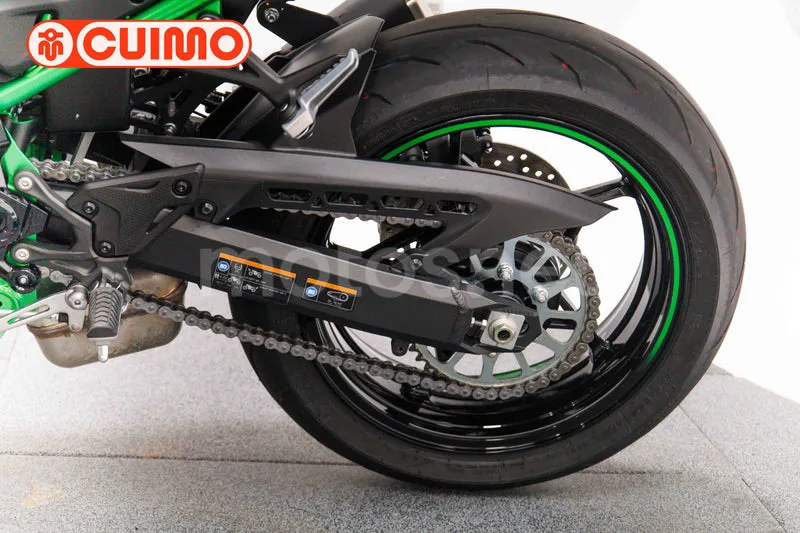 Kawasaki Z900 – Vista 34