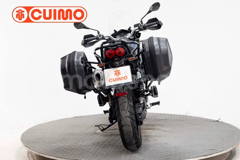 Moto Guzzi V85 TT – Vista 9
