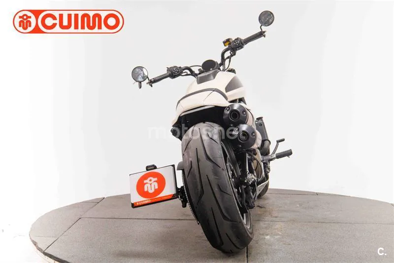 Harley-Davidson Sportster S – Vista 5