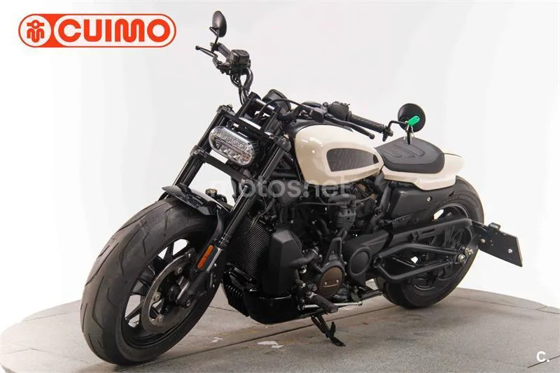 Harley-Davidson Sportster S – Vista 9