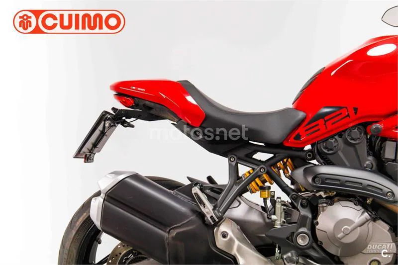 Ducati Monster 821 – Vista 18
