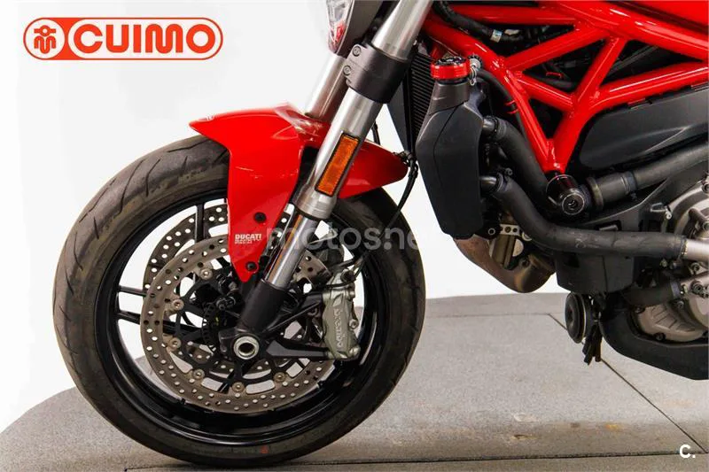 Ducati Monster 821 – Vista 24