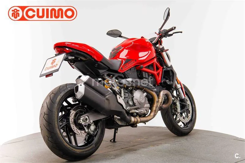 Ducati Monster 821 – Vista 5