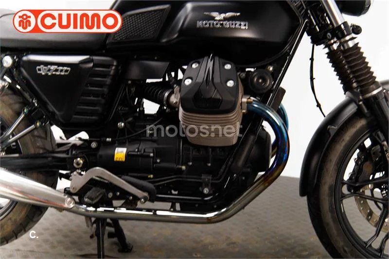 Moto Guzzi V7 II – Vista 13