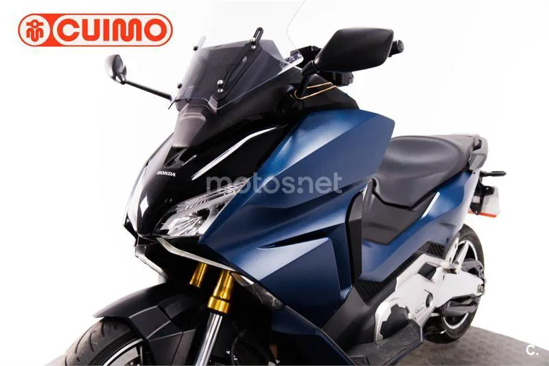 Honda Forza 750 – Vista 20