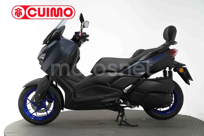 Yamaha XMAX 300 – Vista 16