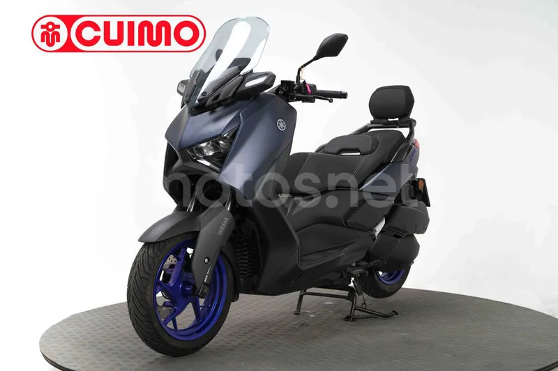 Yamaha XMAX 300 – Vista 17
