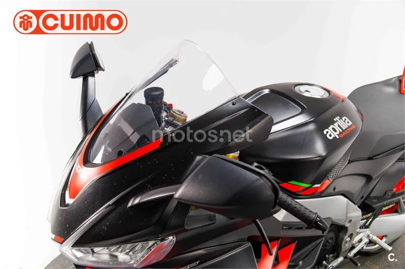 Aprilia RSV4 – Vista 28