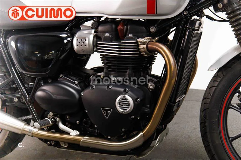Triumph Street Twin – Vista 13