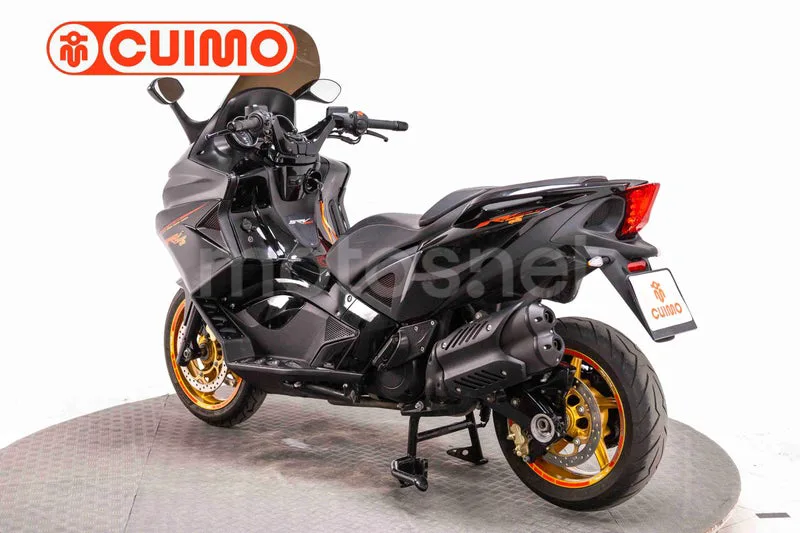 Aprilia SRV 850 – Vista 14