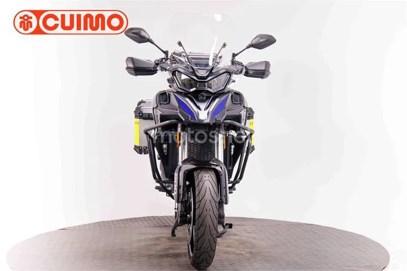 QJ Motor SRT 900 SX – Vista 10