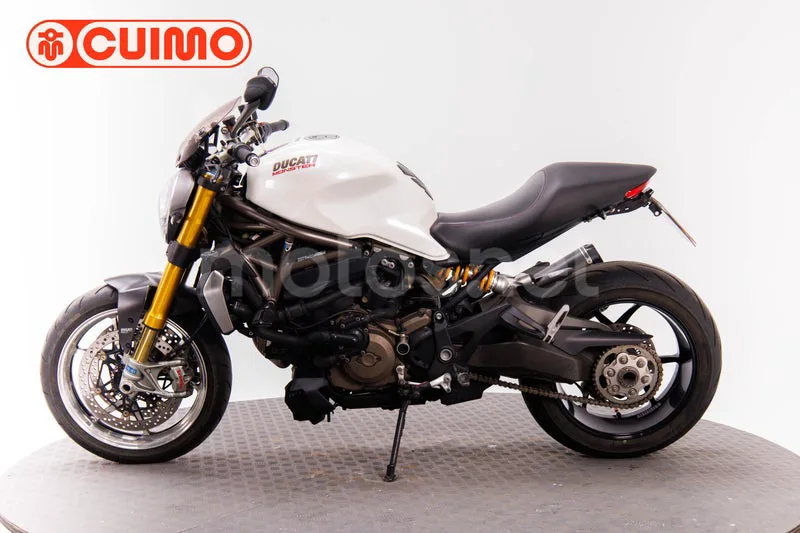Ducati Monster 1200 S – Vista 15