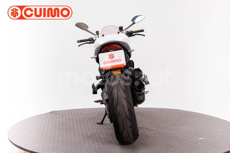 Ducati Monster 1200 S – Vista 9