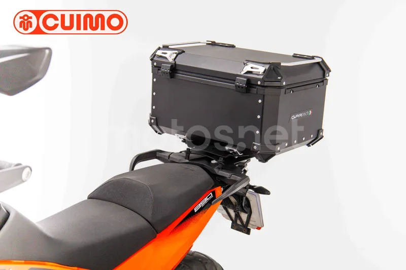 KTM 890 – Vista 24