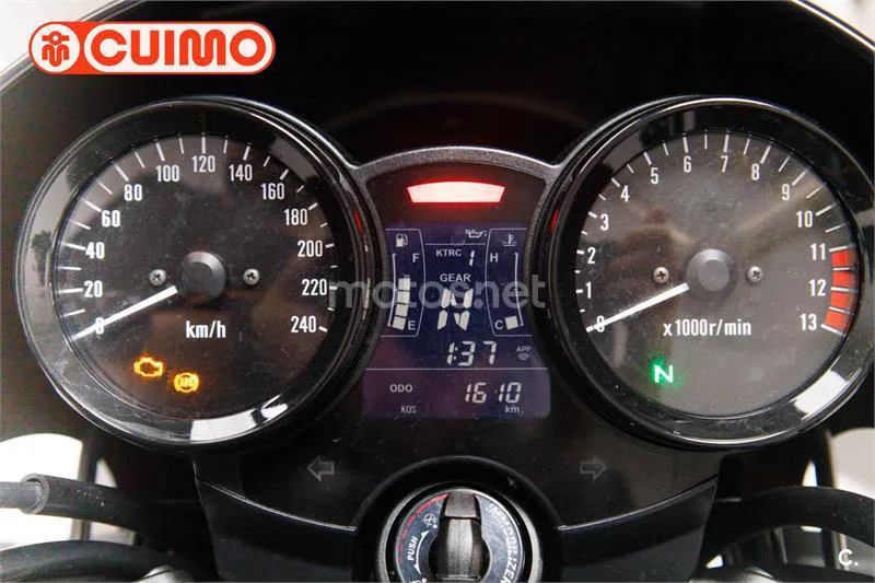 Kawasaki Z900 RS – Vista 24