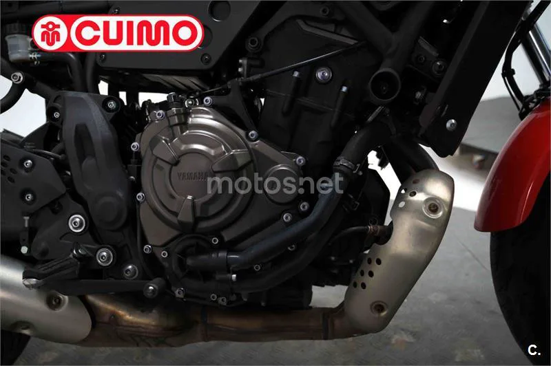 Yamaha XSR 700 – Vista 11