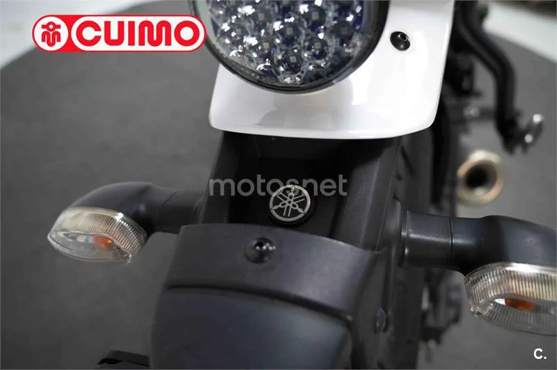 Yamaha XSR 700 – Vista 17