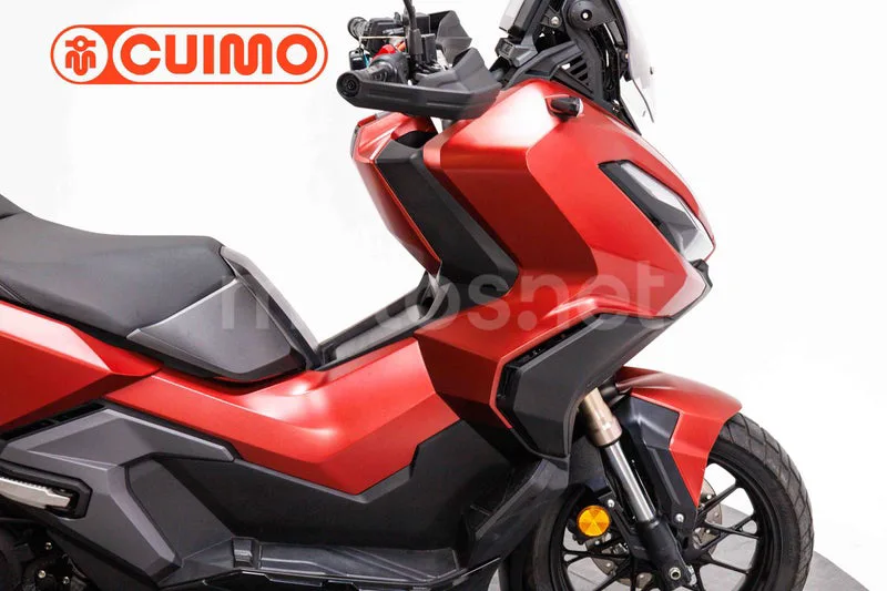 Honda ADV 350 – Vista 11