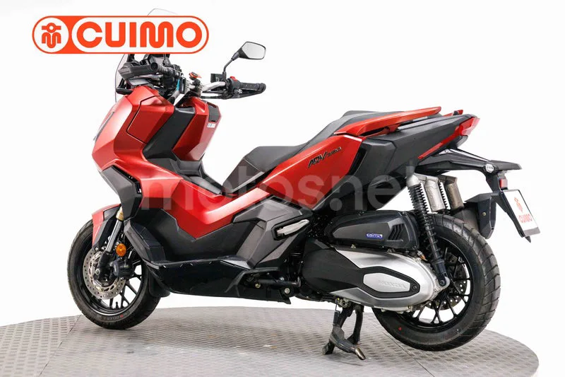 Honda ADV 350 – Vista 26