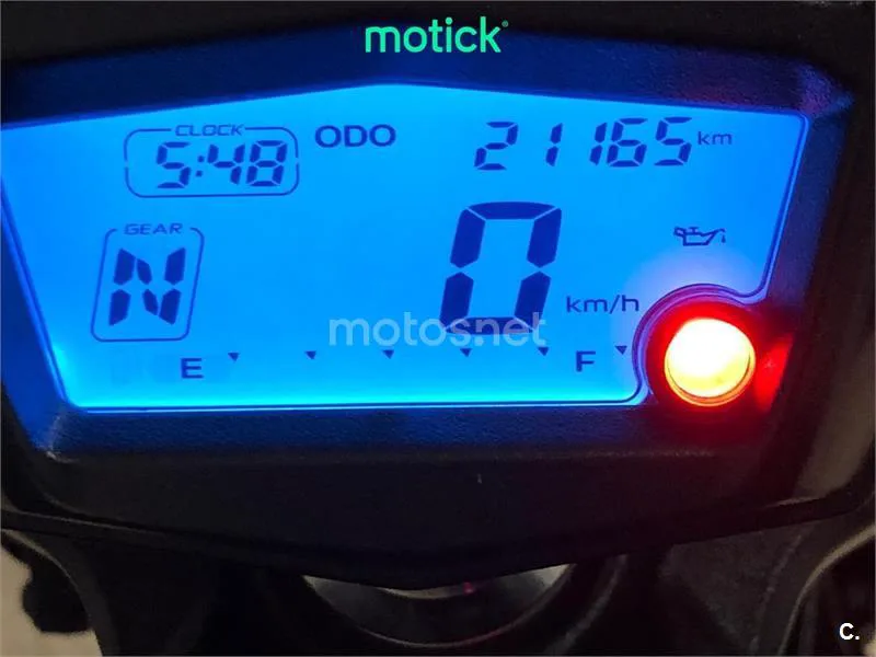 Kawasaki Vulcan S – Vista 5