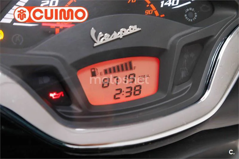Vespa GTS 125 – Vista 22