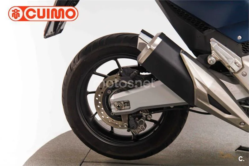 Honda Forza 750 – Vista 14