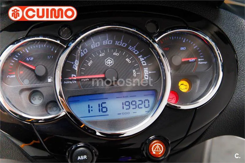 Piaggio Beverly – Vista 23