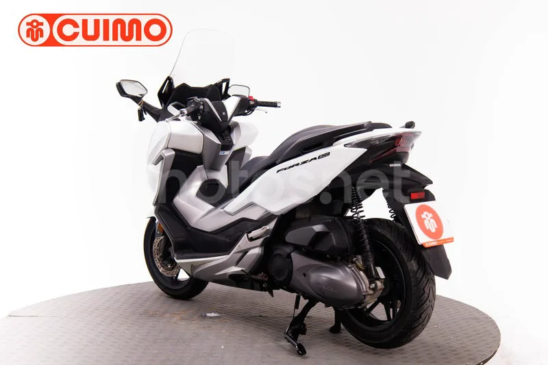 Honda Forza – Vista 6