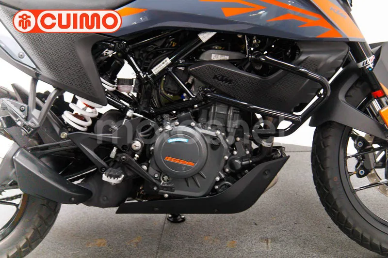 KTM 390 – Vista 13