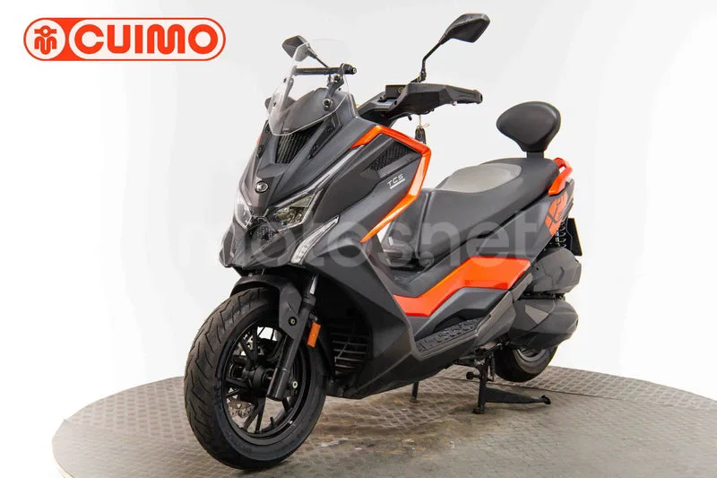 Kymco DTX 350 – Vista 15