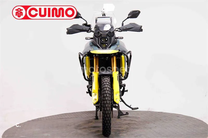 Suzuki V-Strom 800 – Vista 24