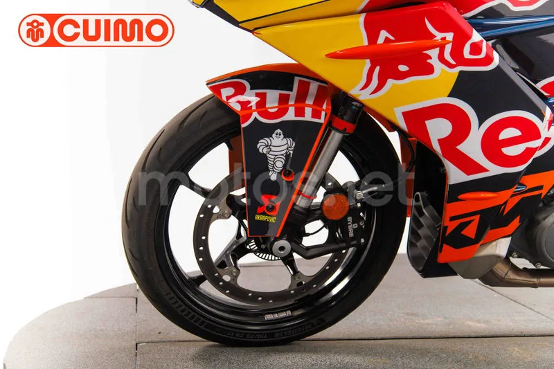 KTM RC – Vista 41