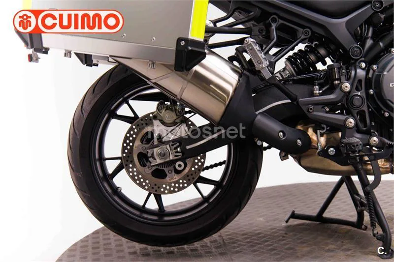 QJ Motor SRT 900 SX – Vista 14
