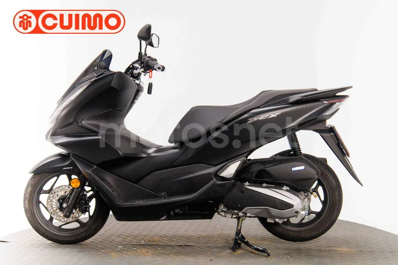 Honda PCX 125 – Vista 15