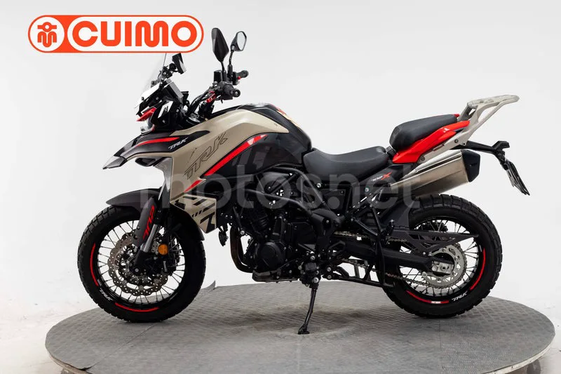 Benelli TRK 702 X – Vista 12