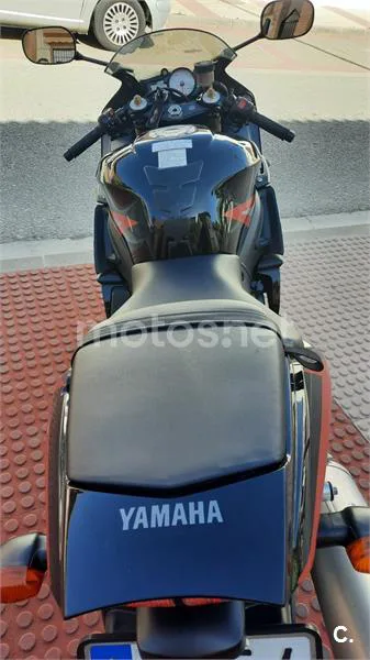 Yamaha R6 – Vista 6