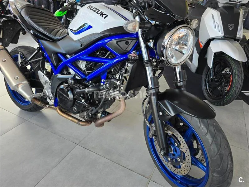 Suzuki SV 650 – Vista 5