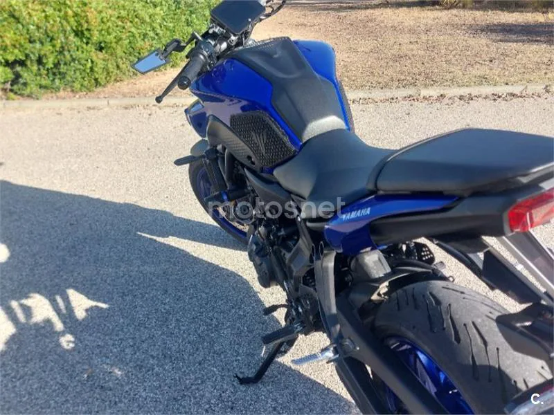Yamaha MT-07 – Vista 3