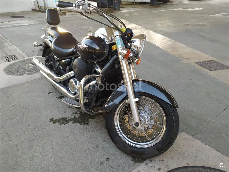 Kawasaki VN 900 Custom – Vista 4