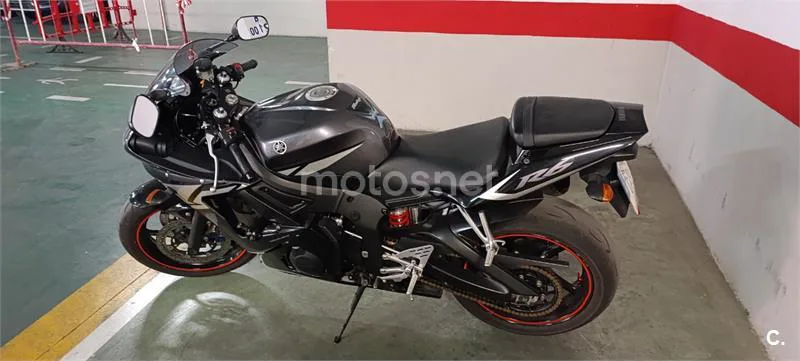 Yamaha YZF-R6 3000 € 2004 Granada - 2