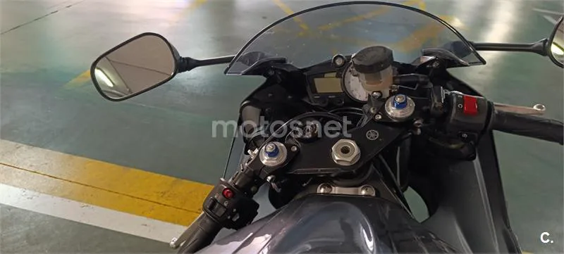 Yamaha YZF-R6 - Vista 3