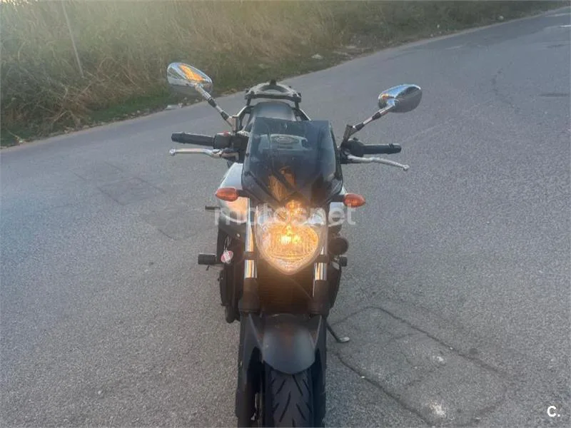 Yamaha FZ6 S2 – Vista 5