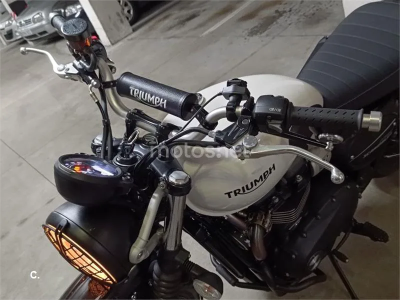 Triumph Scrambler 900 - Vista 8